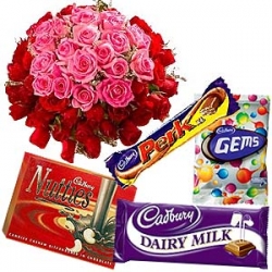 Roses Bouquet With Assorted Chocolate 
