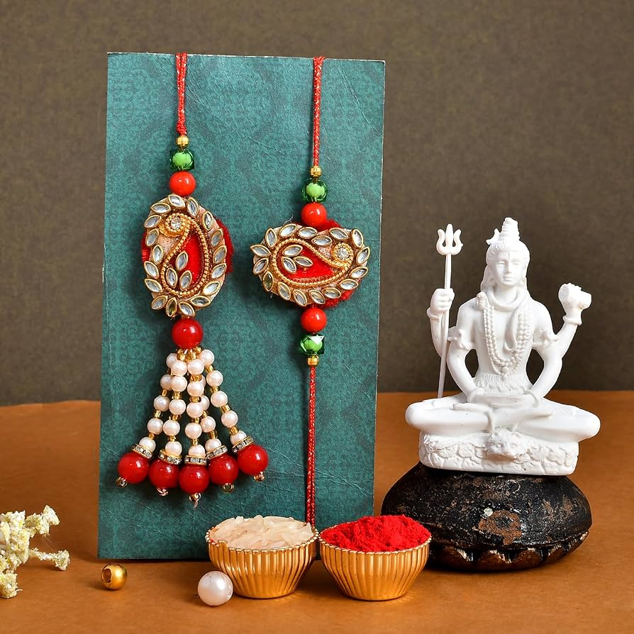 Appealing Raksha Bandhan Gift Hamper for Bhaiya and Bhabhi