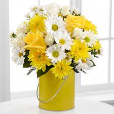 Charming White and Yellow Flower Arrangement