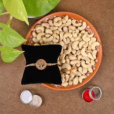 Designer Rakhi paired with the nutritious cashew nut