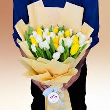 Exquisite White and Yellow Tulip Bouquet