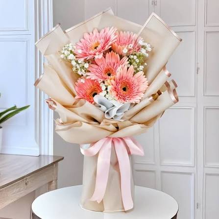 Intriguing 5 Pink Gerberas Bouquet