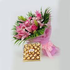 Lovable Pink Floral Bouquet with Ferrero Rocher