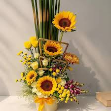 Luxe Multi-hued Floral Arrangement