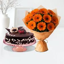 Orange Gerbera & Chocolate Chip Cake
