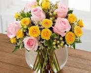Pink & Yellow Roses in Vase