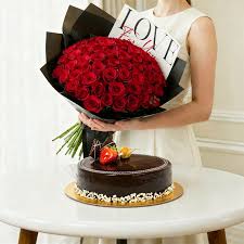Premium Red Roses Bouquet with Chocolate Mousse cake