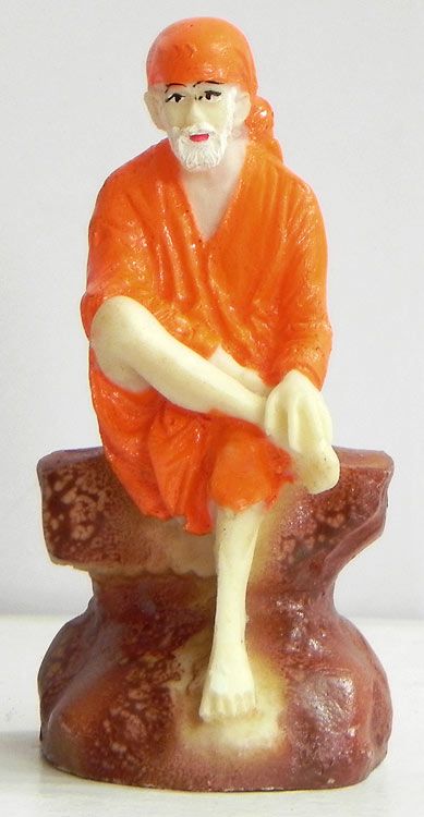 Shirdi Sai Baba Statue