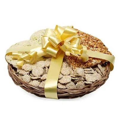Traditional & Warm Lohri special Sweets Combo