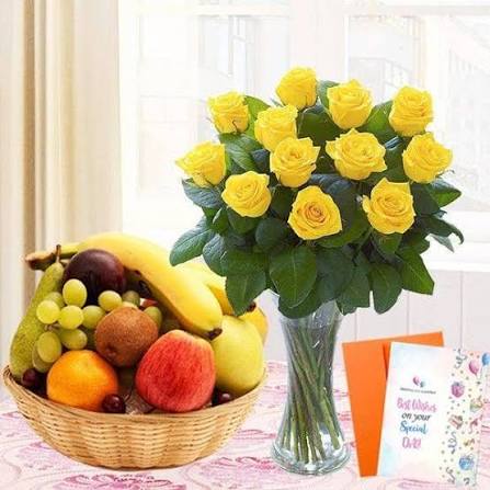 Vase arrangement with Yellow Roses and Fresh Fruits, Greeting Card combo